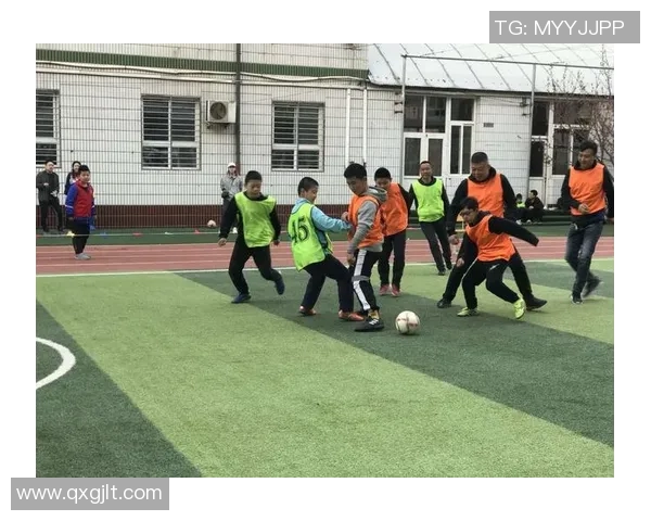 足球明星魅力四射图挂墙装饰方案推荐与欣赏